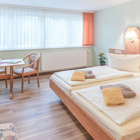 Thueringenschanze 3*