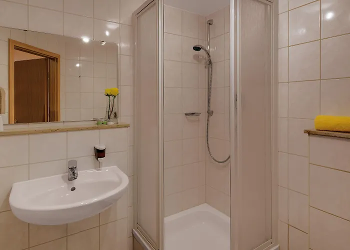 Hotel Thueringenschanze 3*