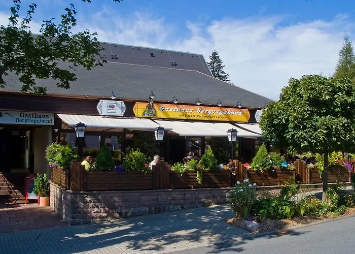 Hotel Thueringenschanze 3*